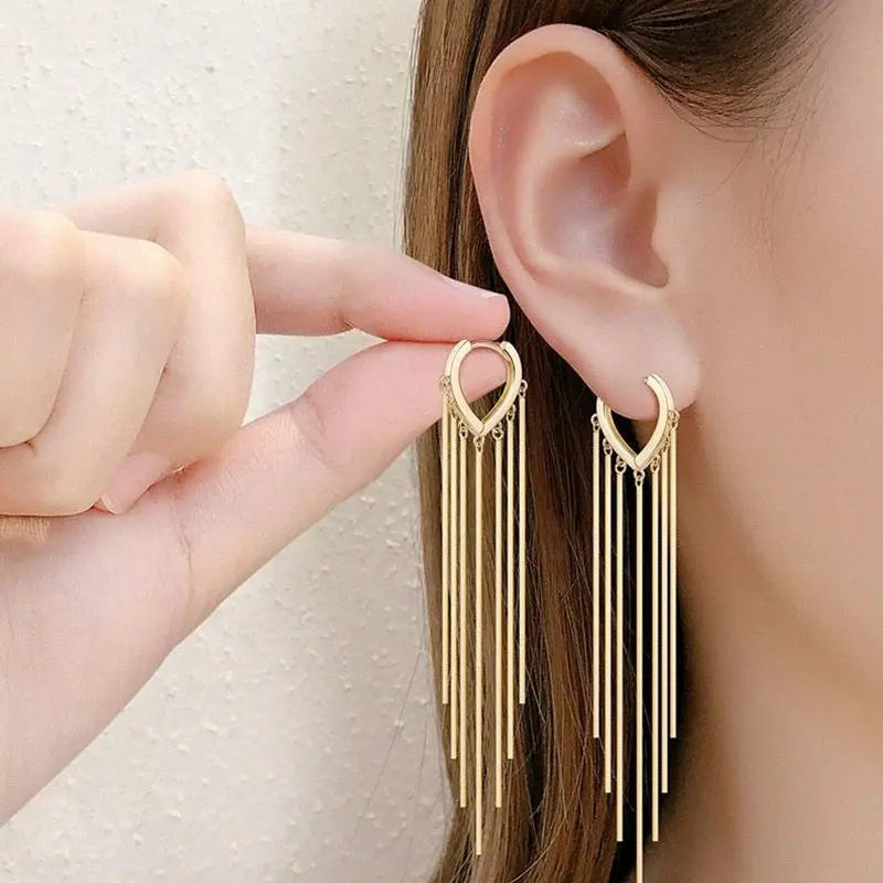 Ladies' Elegant Long Tassel Earrings: Minimalist and Stylish Ear Threader with Ear Drops for a Chic and Sophisticated Look