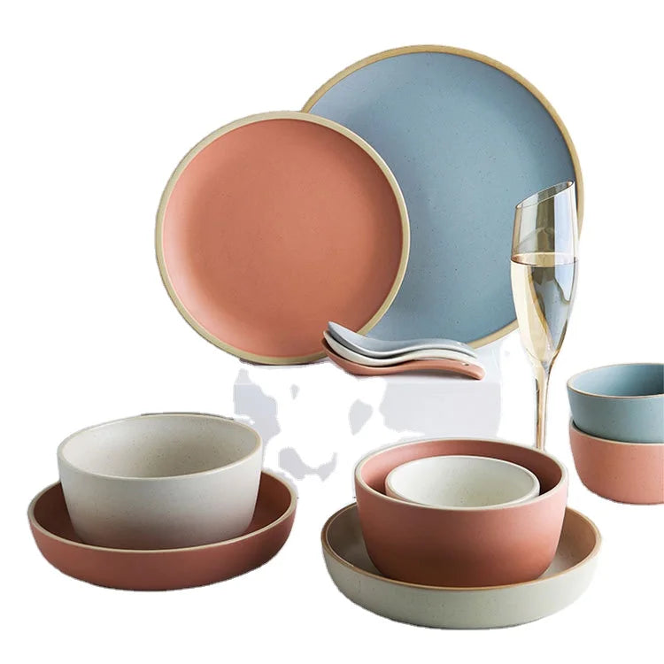 Solid Color Unique Design European Style Vintage Round Ceramic Table Ware Dinnerware Sets for Restaurant Dinner Set