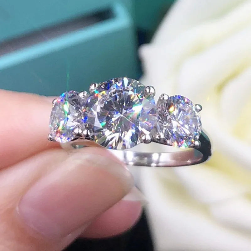 CAOSHI 3 Stone Cubic Zircon Promise Bling Round Shaped Diamond Rings for Women Fashion Silver Plated 925 Wedding Rings Jewelry