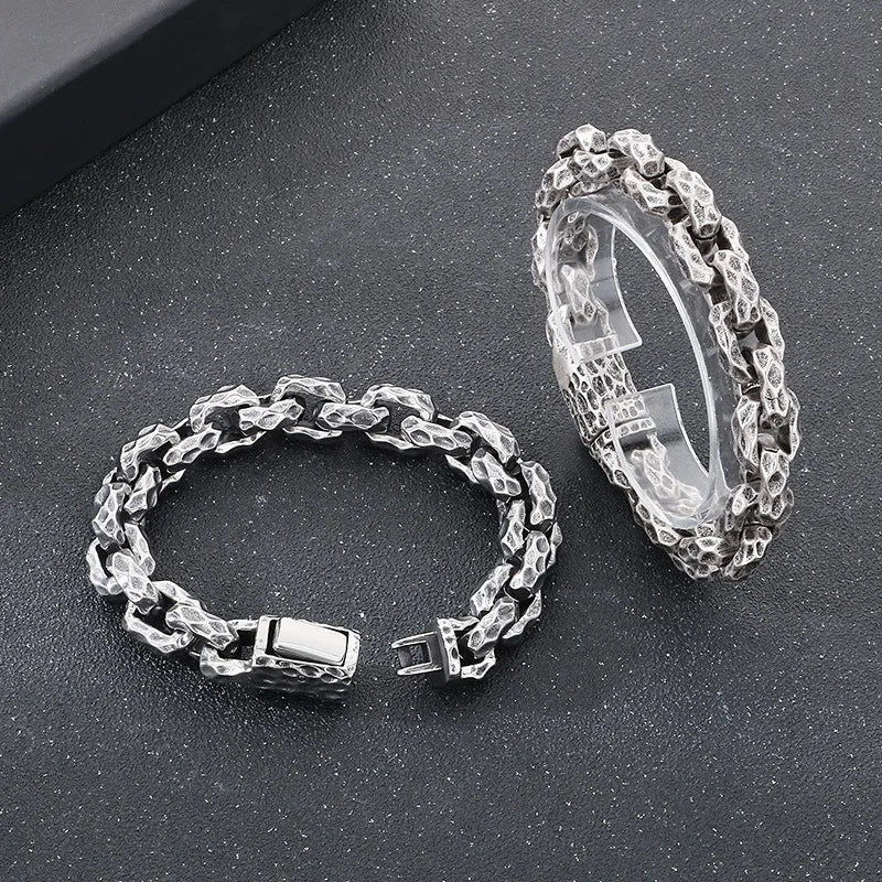 Fashion Personalized Bracelet Non Tarnish Stainless Steel Jewelry Retro Punk Man Domineering Titanium Steel Bracelet Gifts