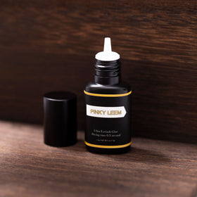 Pinky Leem 0.5 Sec 1sec Dry Oil Resistant Latex Free Adhesive Black Eyelash Extension Glue Custom Private Label Eyelash Glue