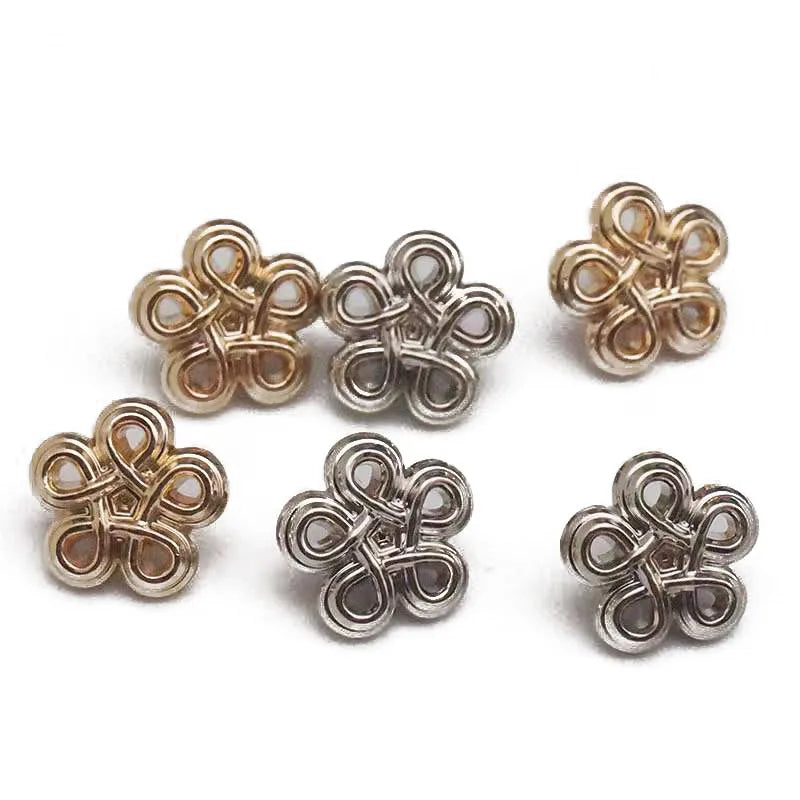 High Quality Flower Metal Button in Buttons for Garment