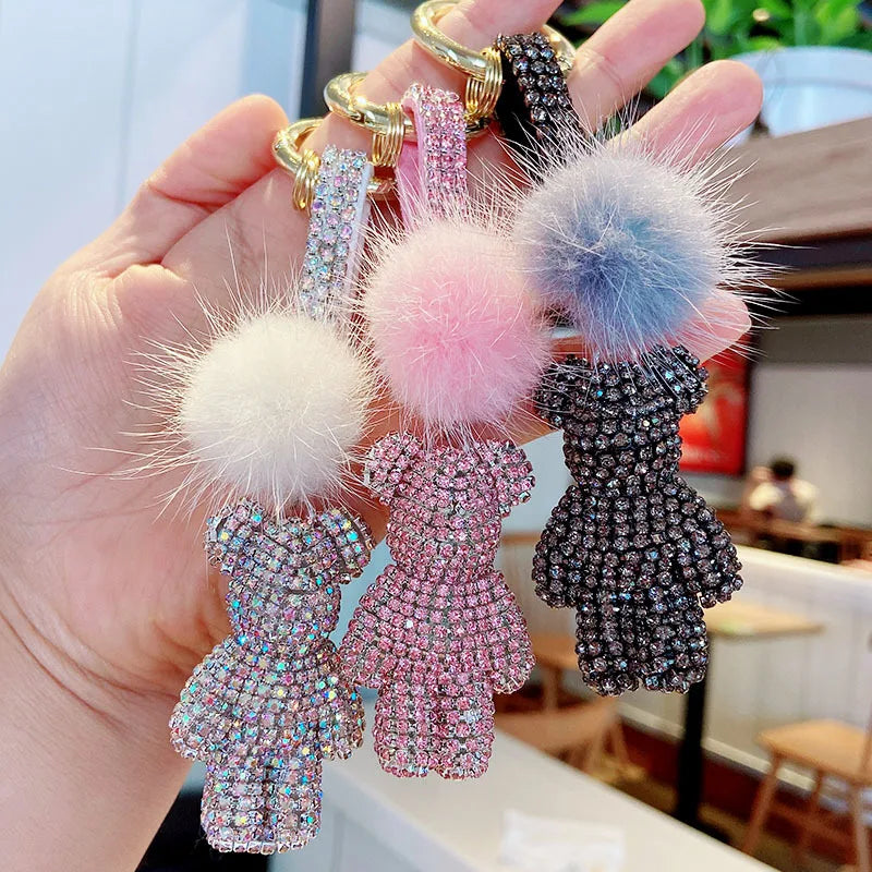 2021 Rhinestone Teddy Bear Key Chain Mini Bear Wristlet Key Ring Fashion Bling Bling Small Diamond Wrap Keychain with Pom Pom