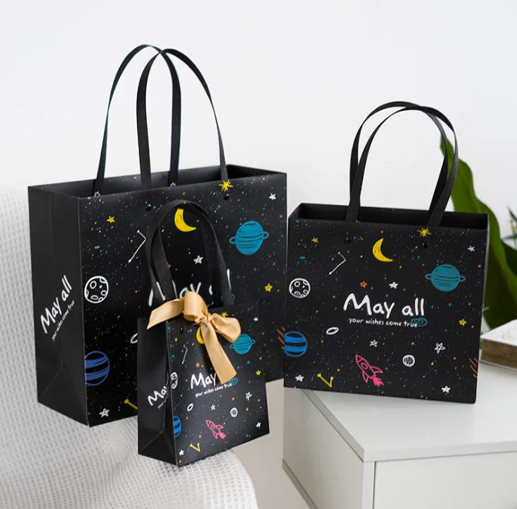 Starry Sky  Astronaut Pattern Black Gift Bag Portable Christmas Bag  Cardboard Black Paper Bag