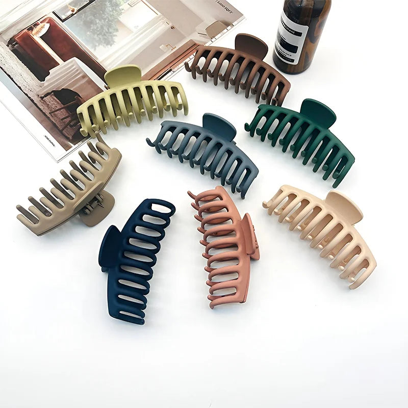 Large Korean Frosted Banana Hair Clips Plastic Claw Clips Nonslip Hair Claw Clips Women Matte Hairgrips Hair Clamp