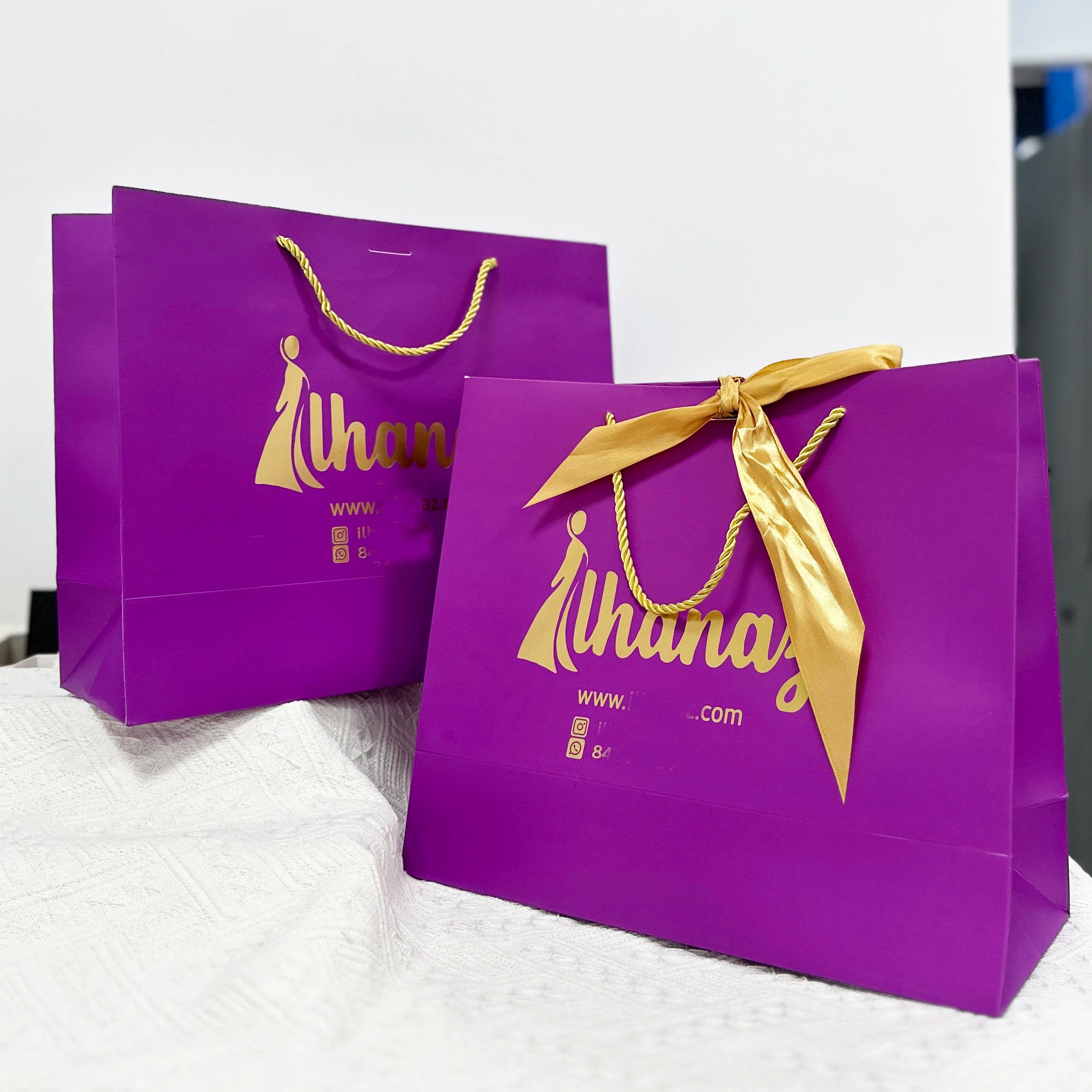 Wholesale Custom Printed Purple Luxury Shopping Gift Paper Bag With Handle and Bow luxury Paper Bags With Your Own logo