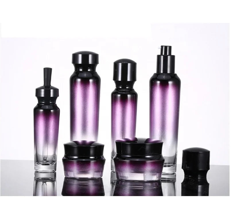Customizable Luxurious Colored Cosmetic Glass Bottles Jars Hot Stamped Logo Easy Open End Cylinder Shape for Face Cream