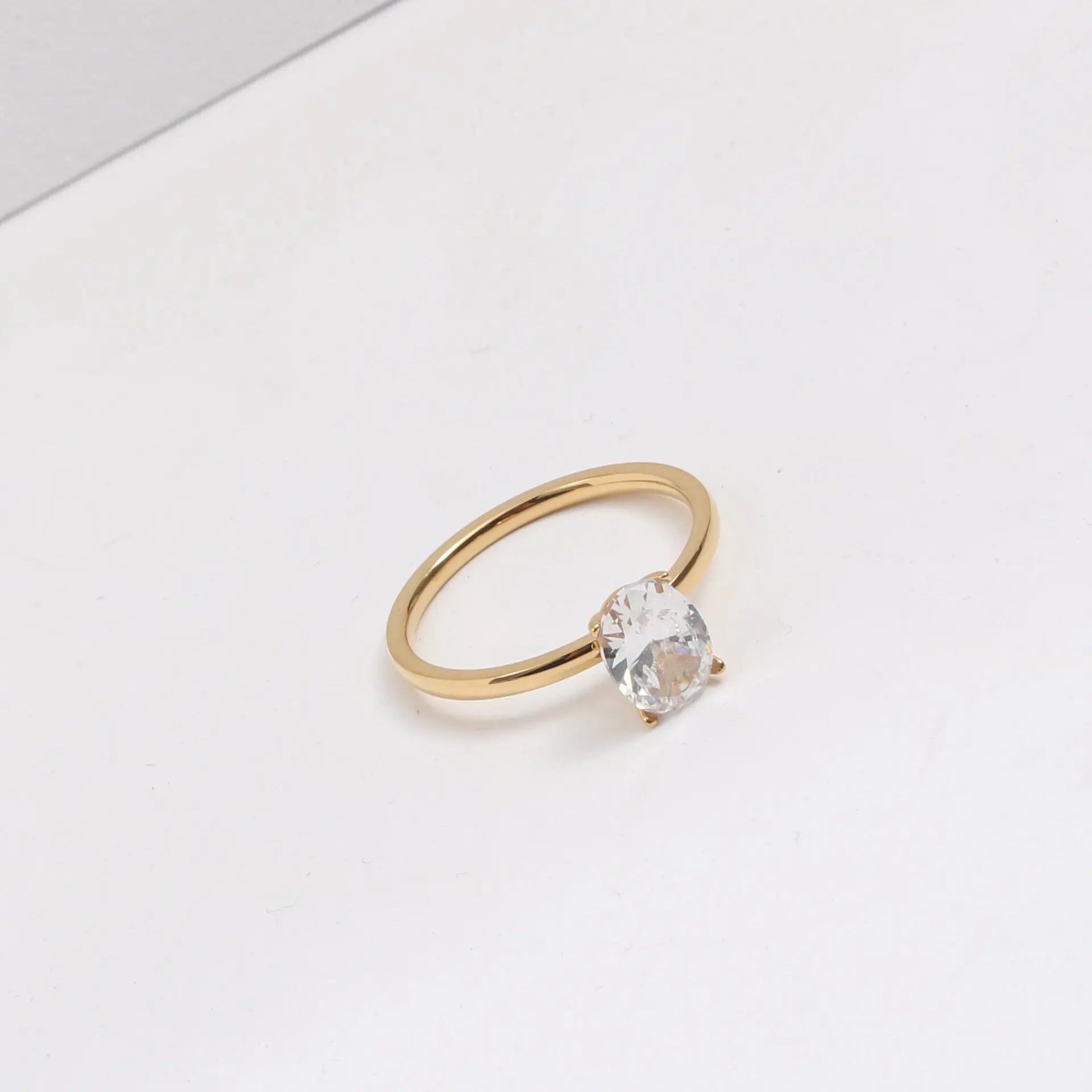 INS Hot Fashion 18K Gold Plated Surgical Tungsten Stainless Steel Engagement Ring Statement CZ Ring for Women's Wedding