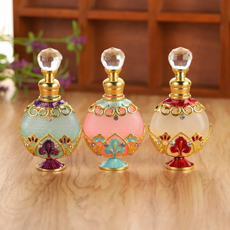 Custom Oriental Design 10m Refillable Golden Alloy Metal Bottle Arabic Oil Perfume for Face Cream Enthusiasts