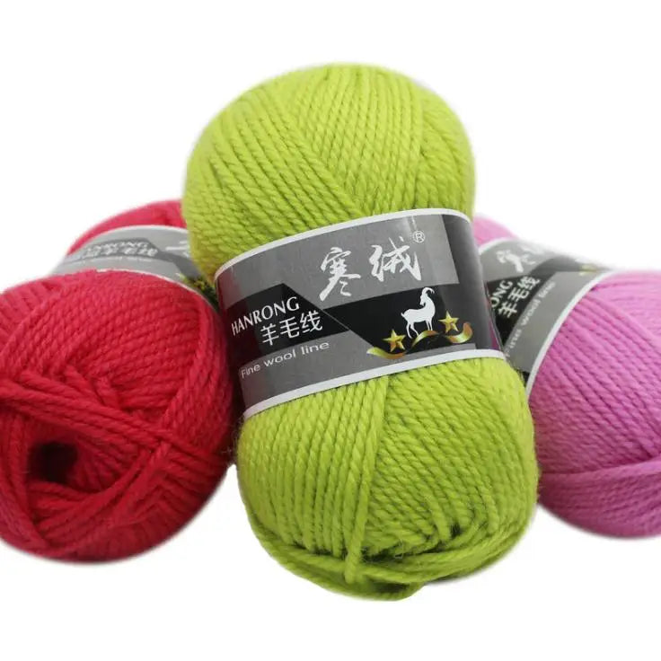 Medium Gauge Dyed Wool Blended Knitting Crafting Yarn High Tenacity and Anti-Static for Weaving