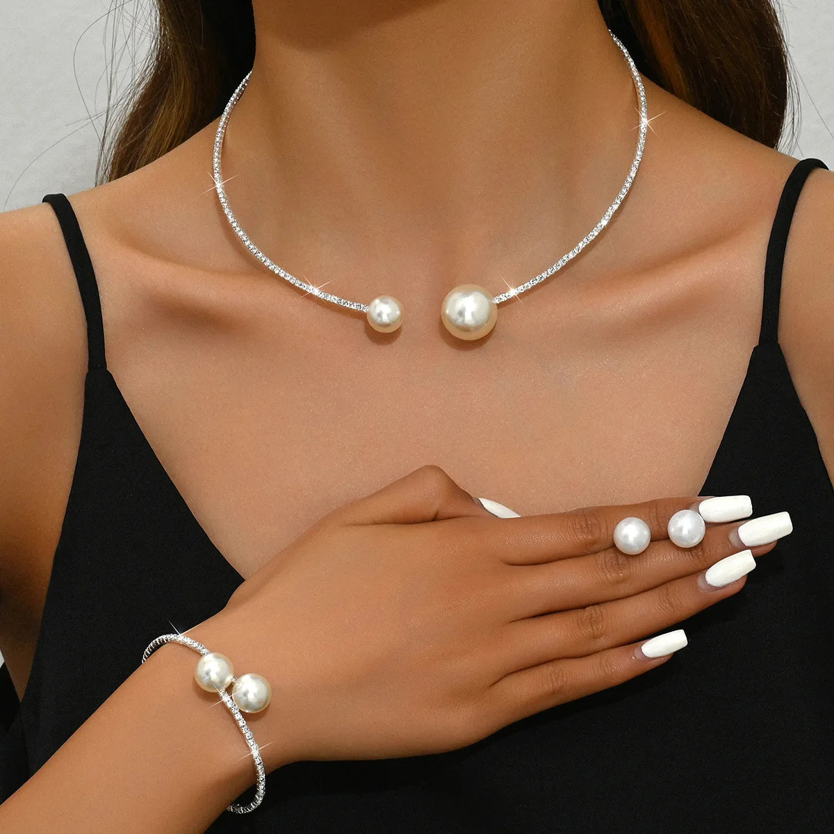 Elegant 3 Pcs/Set Crystal Pearl Stud Earrings Bracelet Wedding Dazzling Rhinestone Pearl Choker Necklace Bridal Jewelry Set