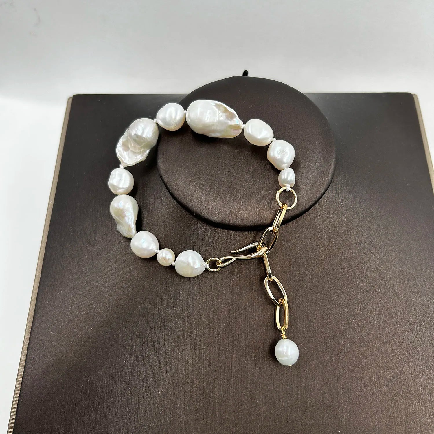 100% Natural Freshwater Baroque Pearl Bracelet High Quality Bohemian Style 18K Gold Plated Brass Clasp for Anniversary