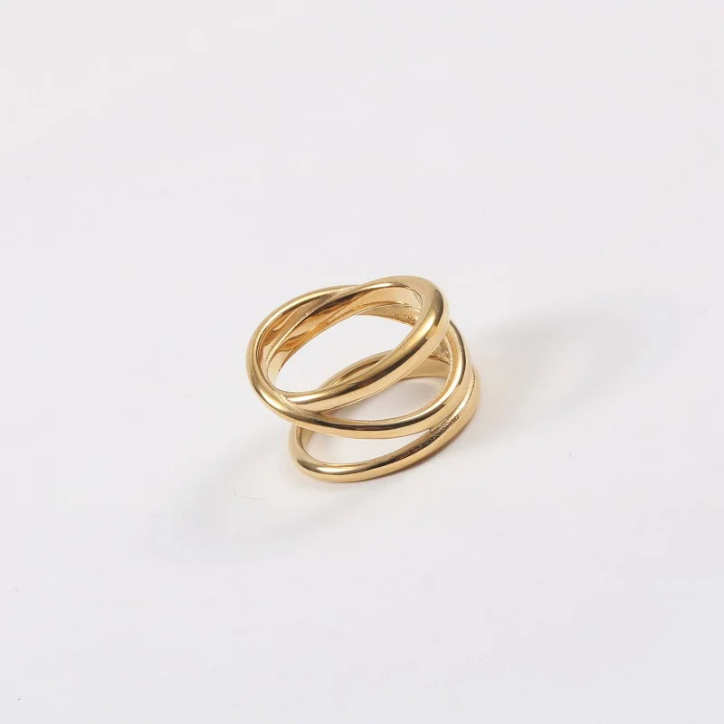 Tarnish Free High End 18K Gold Plated Three Circle Cross Statement Rings for Women Stainless Steel Jewelry