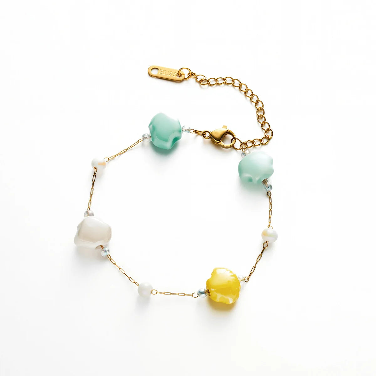 New Summer Shell Pearl Non-fading Bracelet for Women Beach Sweet and Simple Hand Jewelry Stainless Steel 18K Gold-plated