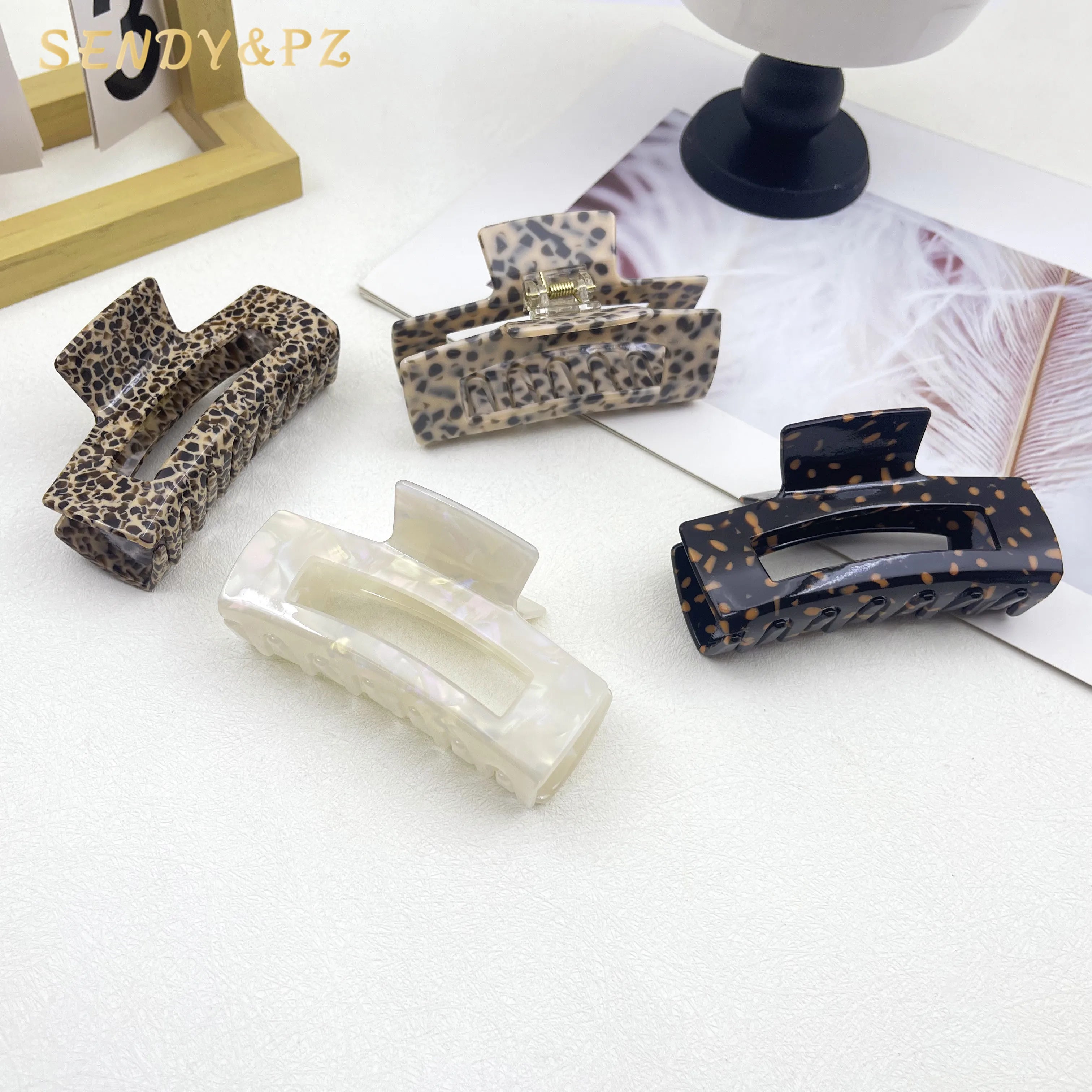 IT130-10 Women Elegant 10cm Large Hair Clips Claw for Thick Hair Acetate Big Claw Clips Hair Accessories for Women