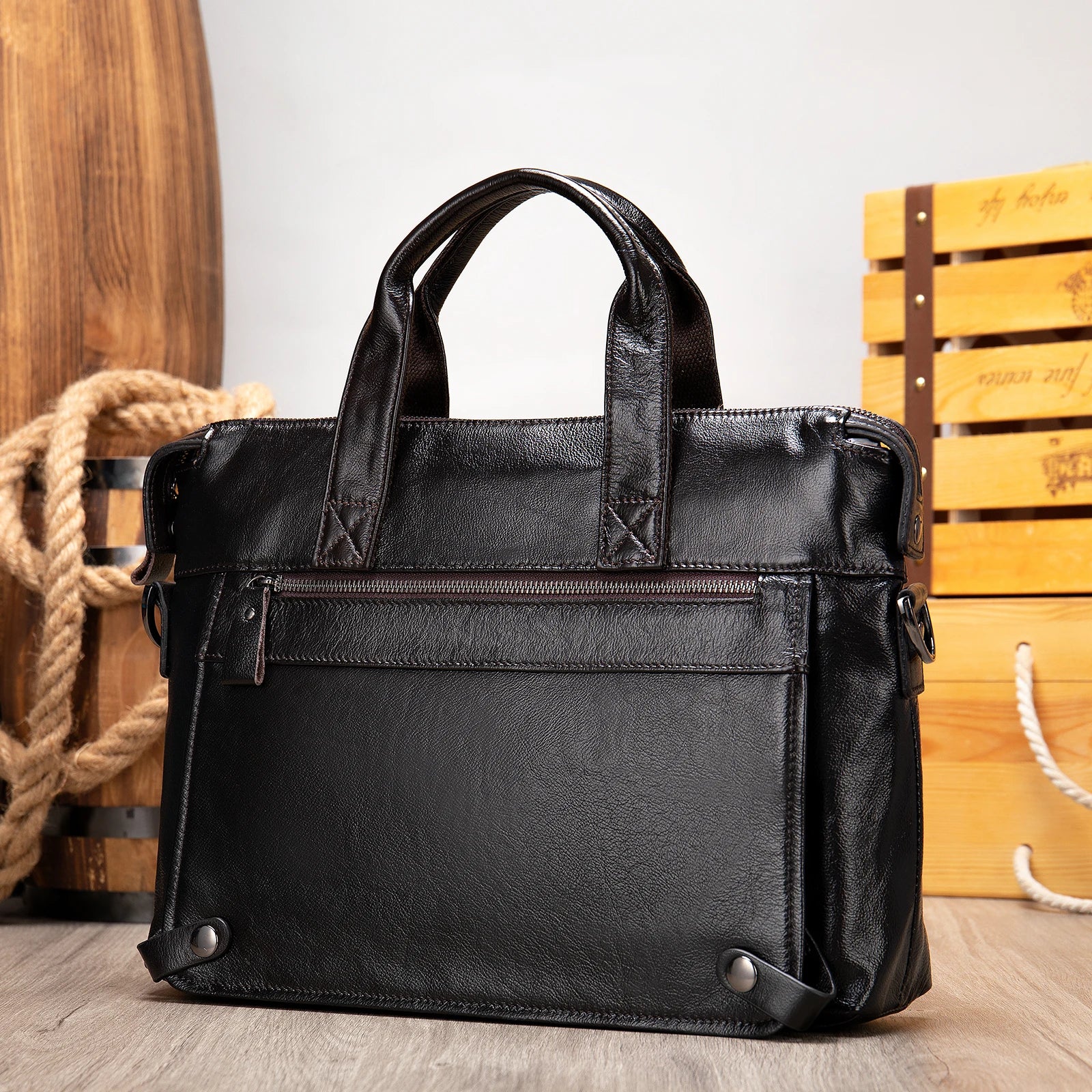 2023 New Designer Men Quality Genuine Cowhide Leather 15.6 Inch Computer Business Office Laptop Bag Briefcase for Lawyers