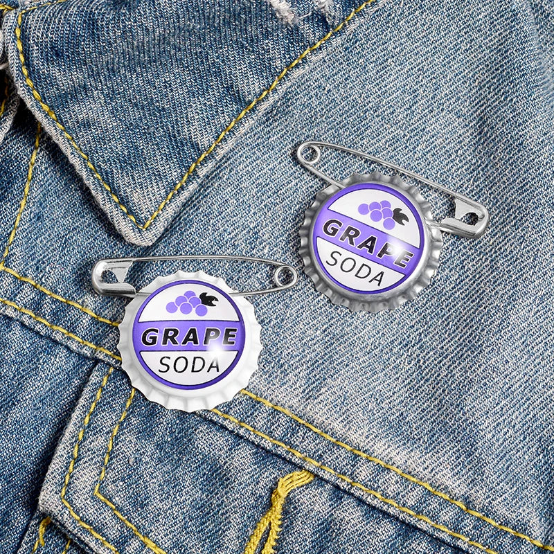 Creative Grape Soda Bottle Cap Brooches Pin for Clothes Backpack Drink Classic Brooch Jewelry Gift for Friends