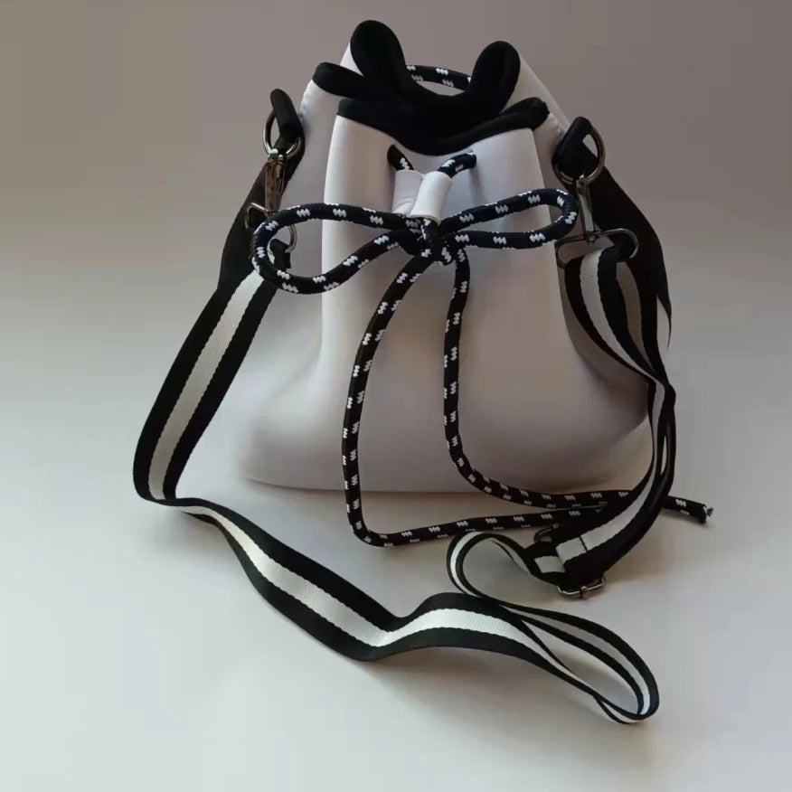 Fashion High Quality LH Brand Crossbody Bucket Bag Small Bow Decoration Neoprene Material Unisex 2022