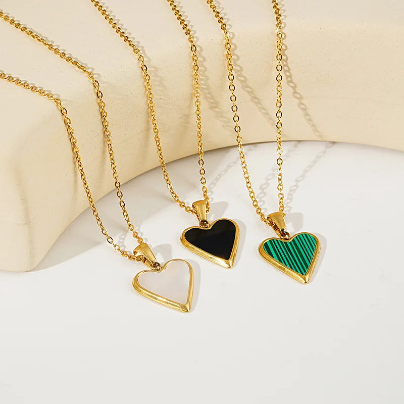 Hot Sale Vintage Colorful Enamel Heart Pendant Necklace Simple Light Luxury Malachite Love Necklace Jewelry