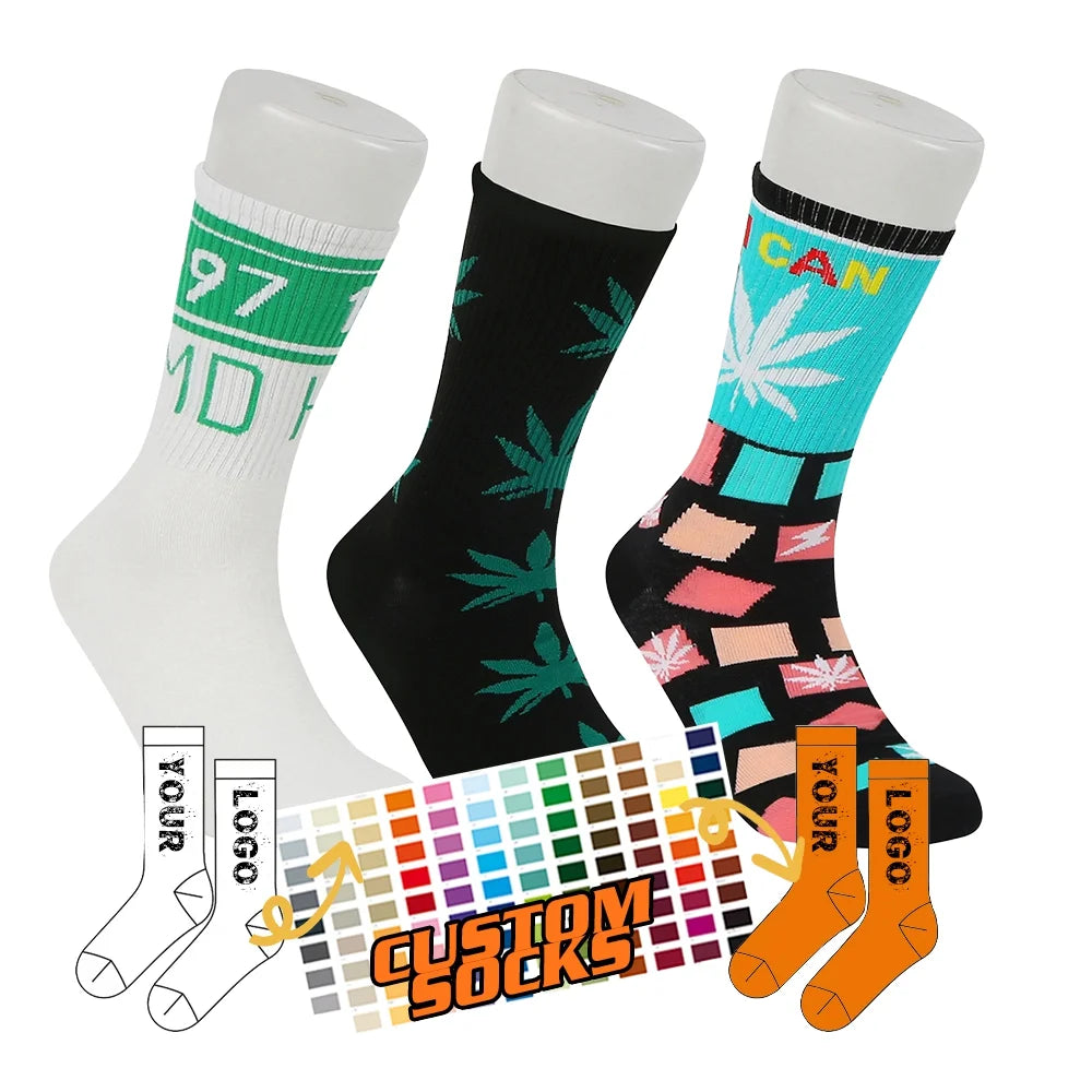 Custom Logo Athletic Socks Moisture Wicking Cushion Crew Embroidery Socks for Outdoor Sports