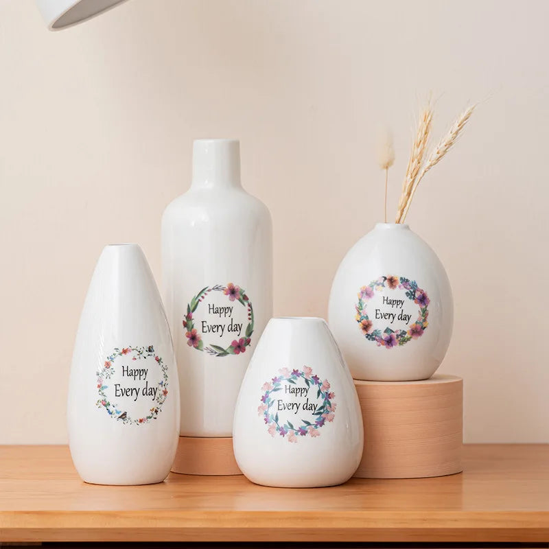 Fresh Mini Hydroponic Ceramic Vase Four-Piece Set for Christmas Decorations on TV Cabinets Coffee Tables or Desks