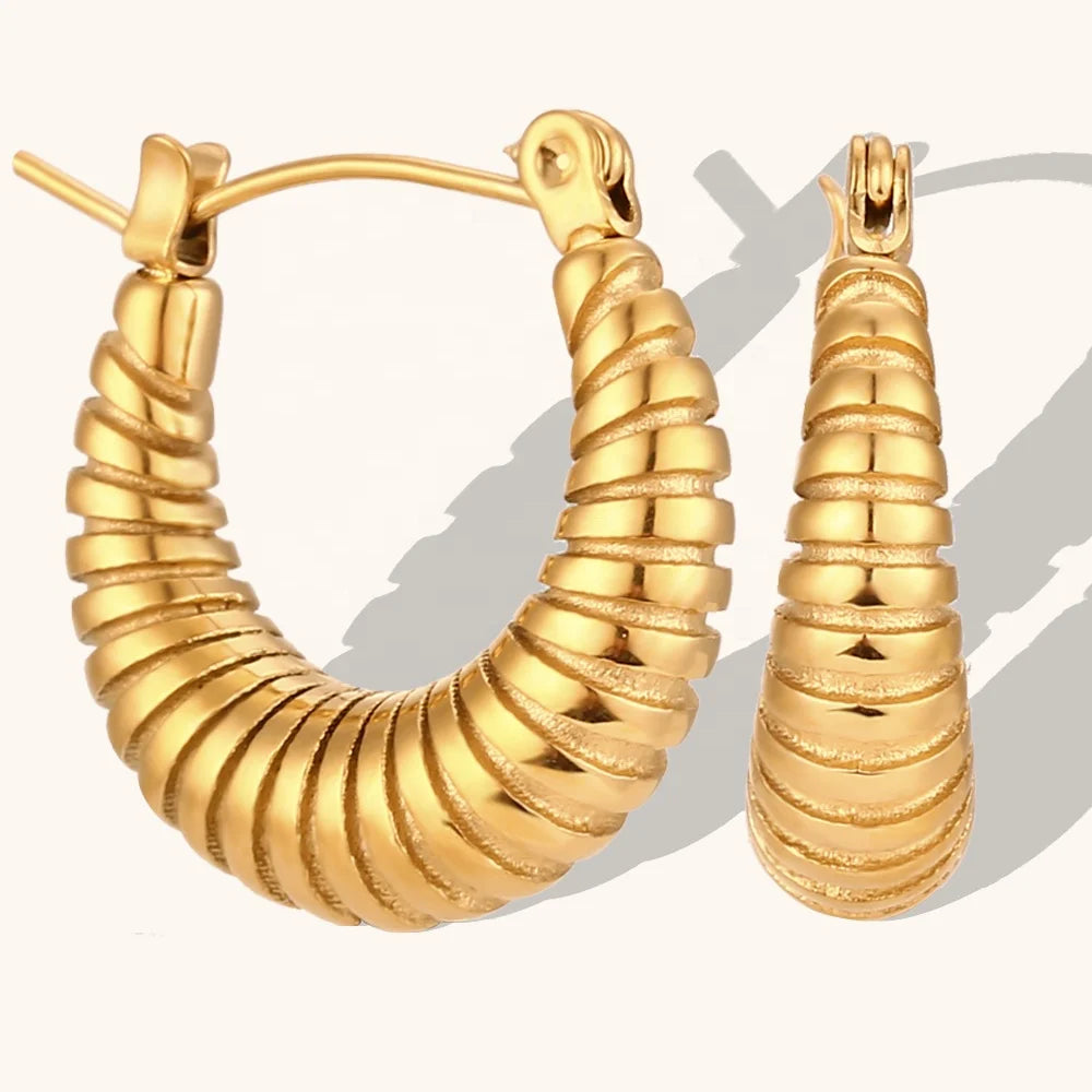 Dingran Fashion Jewelry Solid Huggie Croissant Hoop Earring 18k Gold Plated Stainless Steel Earrings for Women
