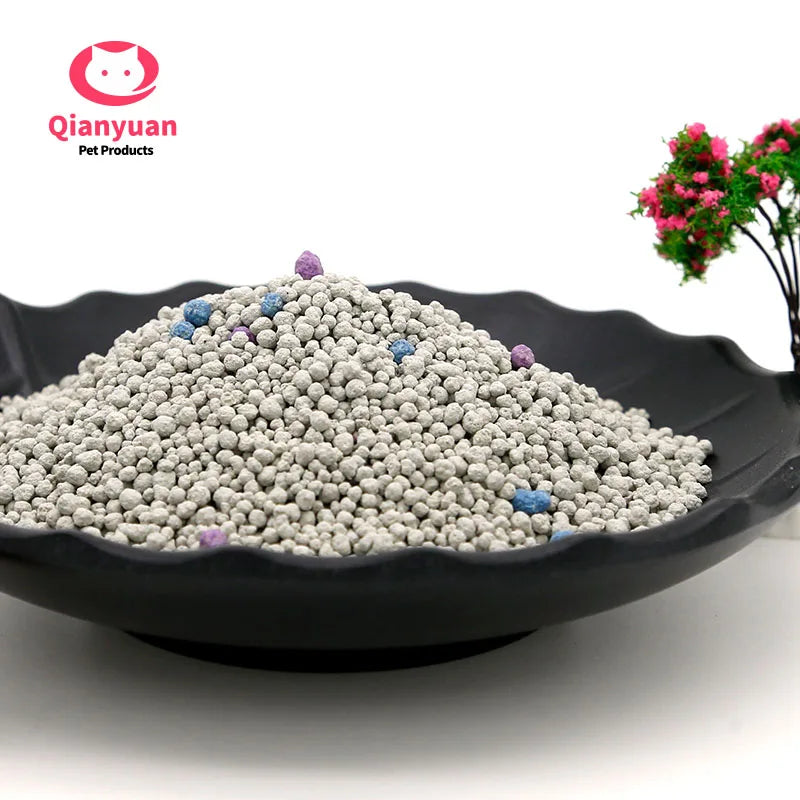 100% Natural Sodium Clay Strong Clumping Best Sale Easy Clean Odour Lock Premium Brand Cat Sand Bentonite Cat Litter