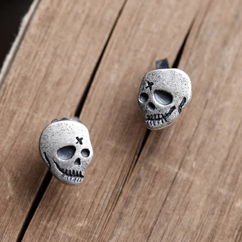 925 New Retro Trend Skull Stud Stud Male Fashion Punk Silver Jewelry