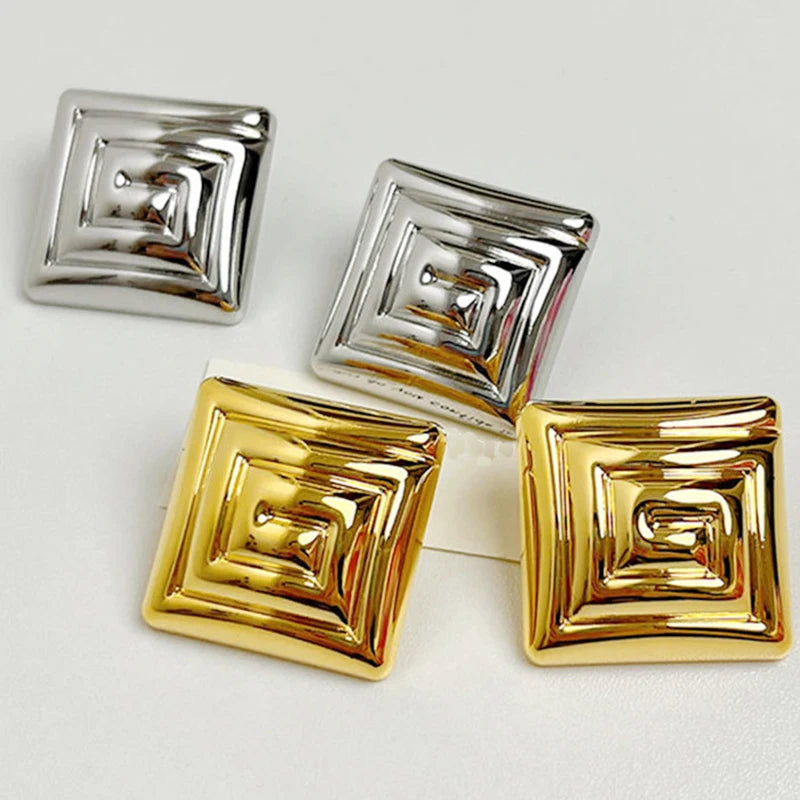 2024 Fashion Jewelry New Minimalist Metal Spiral Pattern square Earrings Geometrical square 18k Real Gold Earings Jewelry Women