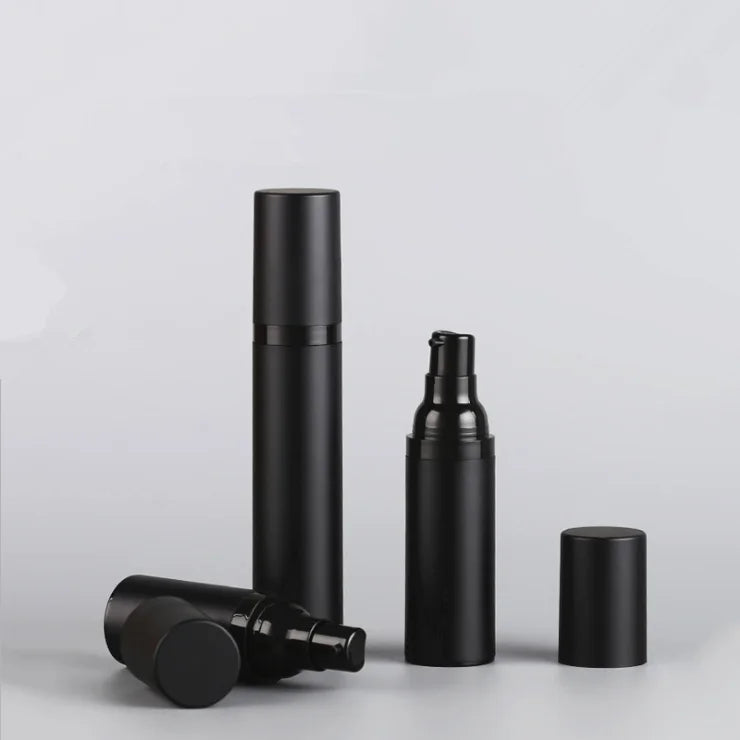 15ml 30ml 50ml Screw Neck Matte Black Sunscreen Cosmetic Packaging Airless Pump Spray Top Plastic Bottle