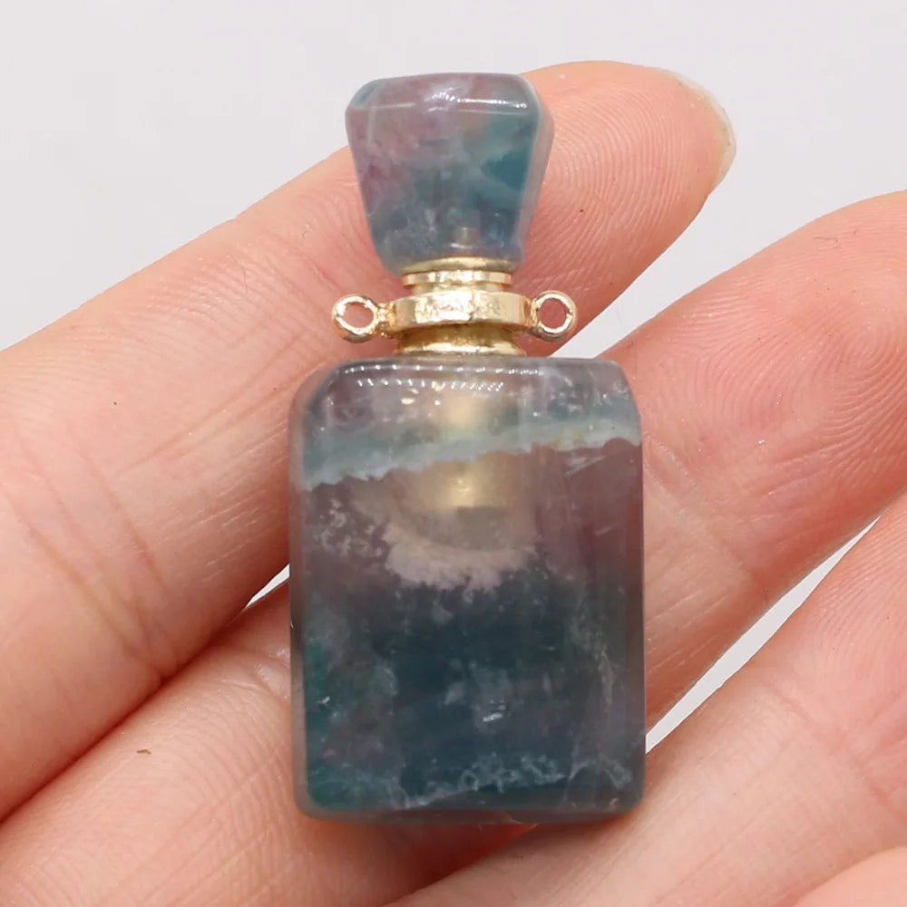 Hongzhuo Bulk Wholesale Various Natural Crystal Fluorite Perfume Bottle Essential Oil Bottles Necklace