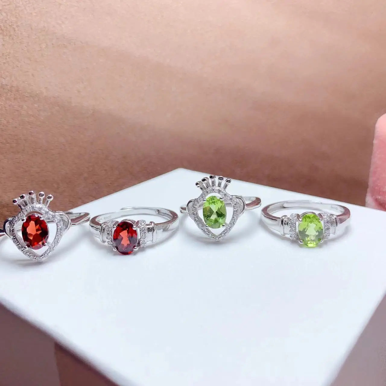 Factory Wholesale Luxury Custom 925 Sterling Silver Women's Ring Elegant Oval Cut Natural Gemstone Classic Good Price Weddings