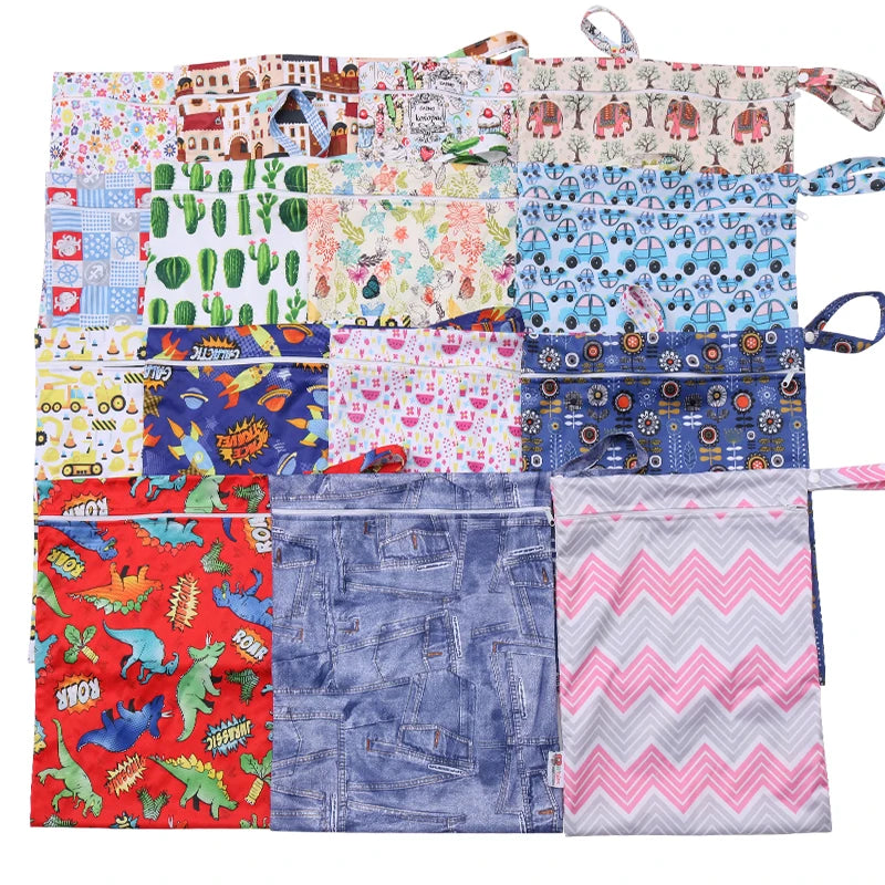 EASYMOM 35cm X 40cm Polyester Wet Dry Bag for Baby Cloth Diapers Digital Print Waterproof Wet Bag with Zipper
