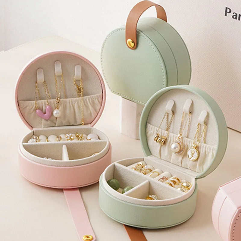 New Design Creative Handheld PU Leather Mini Jewelry Box with Handle Elegant Packaging for Kids' Necklace Ring Earrings