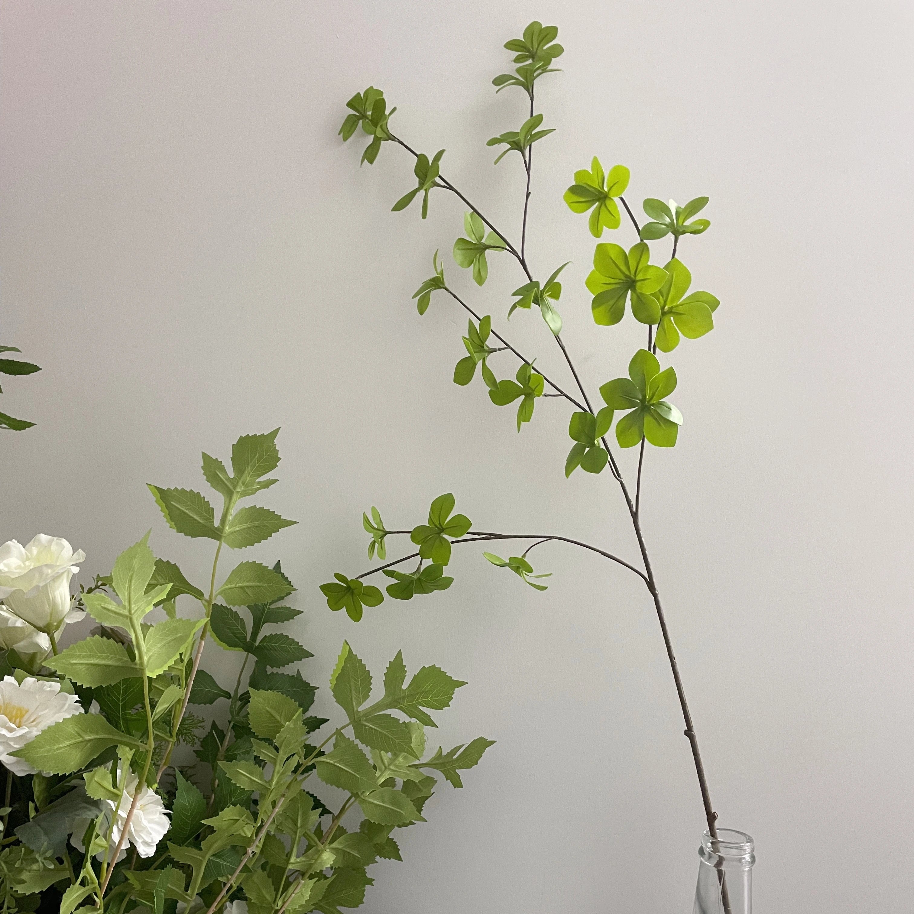 Vv238 High Quality Artificial Plants Decorative Artificial Green Plant PE Branches Wedding Hotel Living Room Flower Arrangement