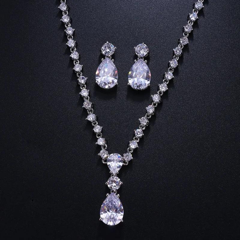 2022 New Arrival Wedding Jewelry Trendy Earring Necklace Exquisite Water Droplets Zircon Bridal Jewelry Set for Women