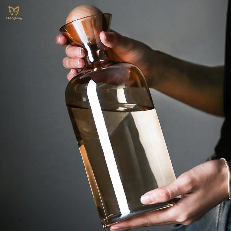 Amber Glass Pitcher with Wooden Dustproof BallColored 1.2L Water Pitcher With 4pcs Whiskey Glasses