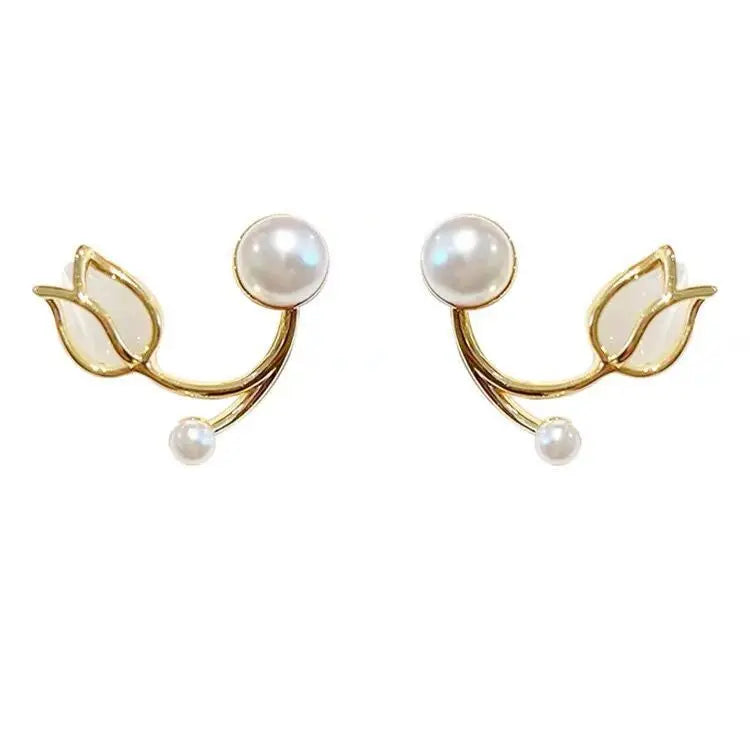 AA00477 Hot Selling Fancy White Pearl Tulip Flower Shaped 925 Silver Needle Stud Earrings