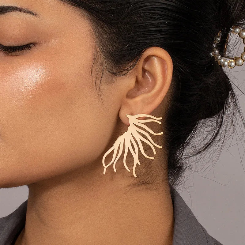 Vintage Geometric Earrings for Women Statement Jewelry Carved Metal Gold Color Earring Fashion Jewelry Trendy Gift