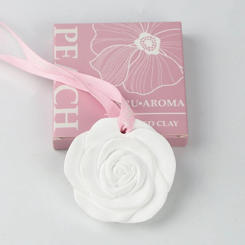 Handmade Solid Ceramic Eco-Friendly Peach Scented Hanging Aroma Plaster Air Freshener for Home & Car