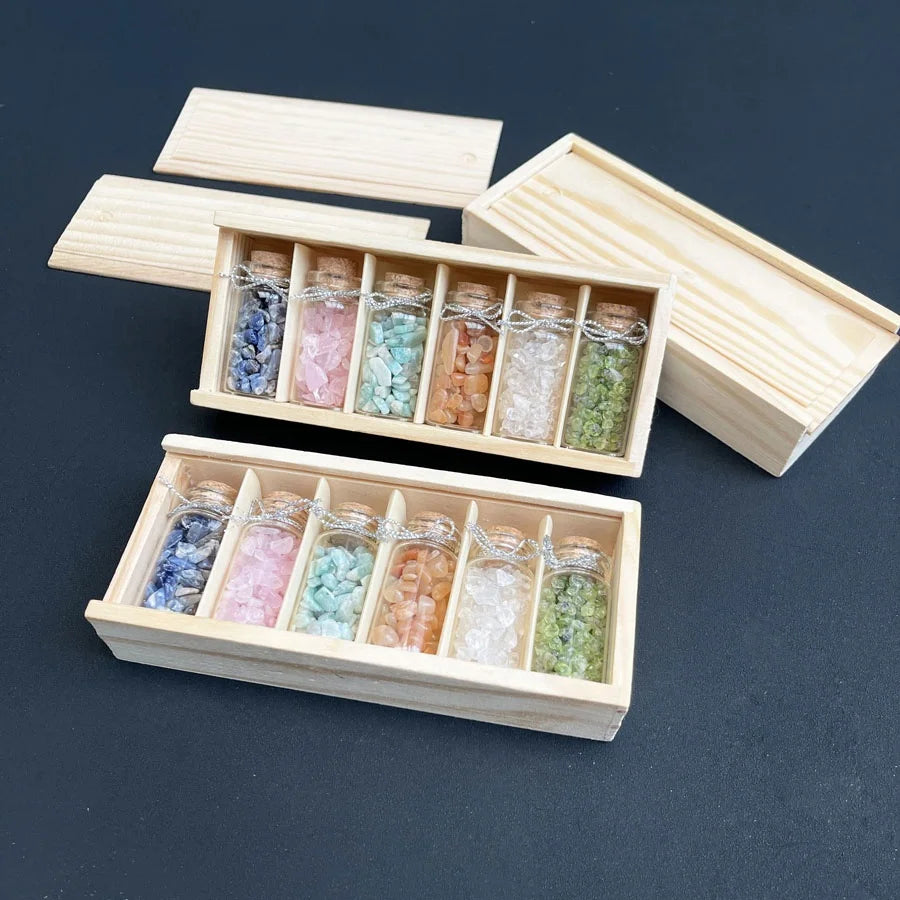 Wholesale Energy Crystal Crushed Stone Drift Bottle Gift Box Healing Stone Crystal Chips Wishing Bottle for Gifts
