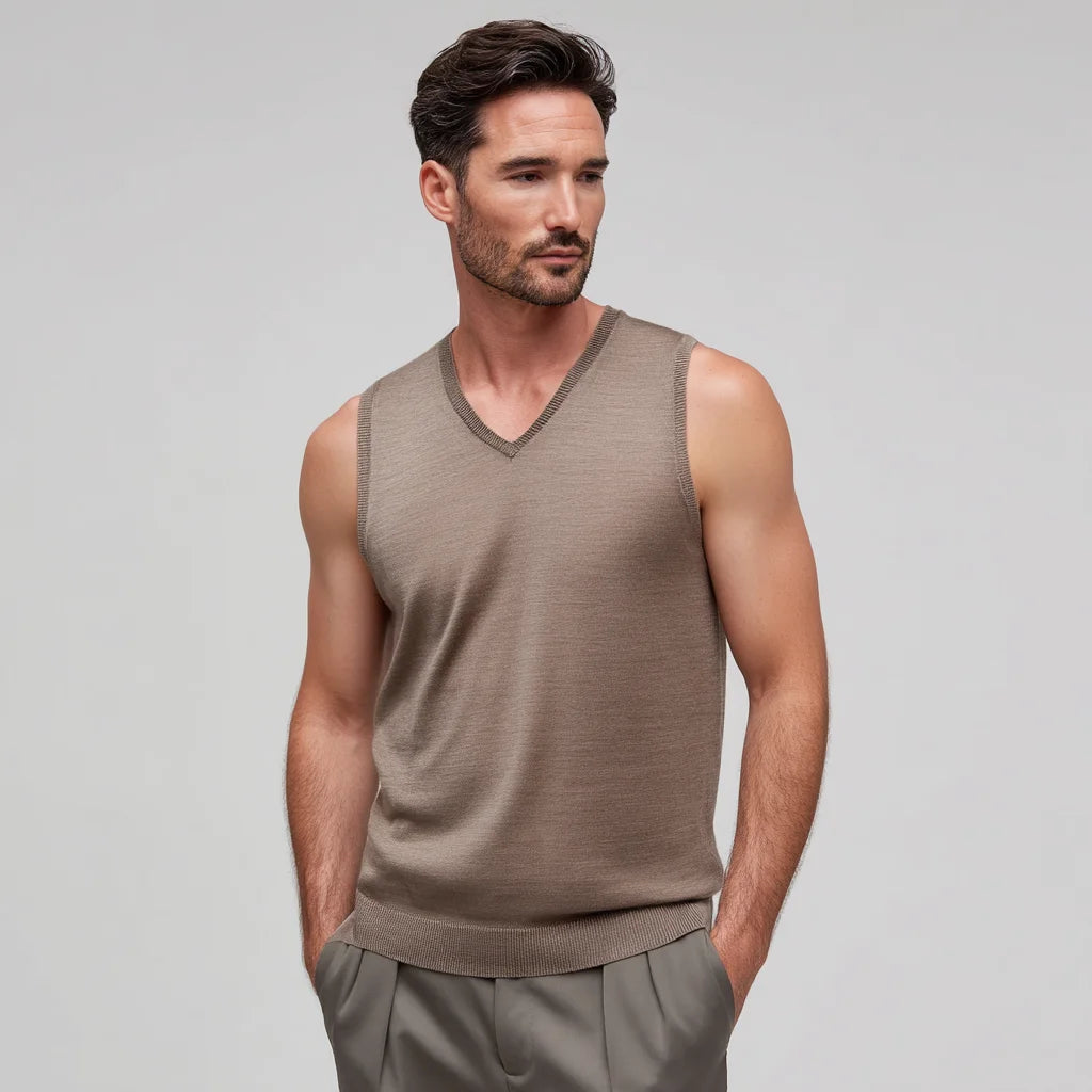 Lightweight  Men's Sleeveless Knit Vest Fine-Gauge Merino Wool V-Neck Sweater for Layering