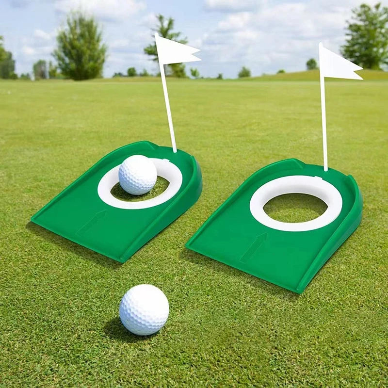 Indoor/Outdoor Plastic Practice Golf Putting Cup with Flag Training Equipment for Golfers