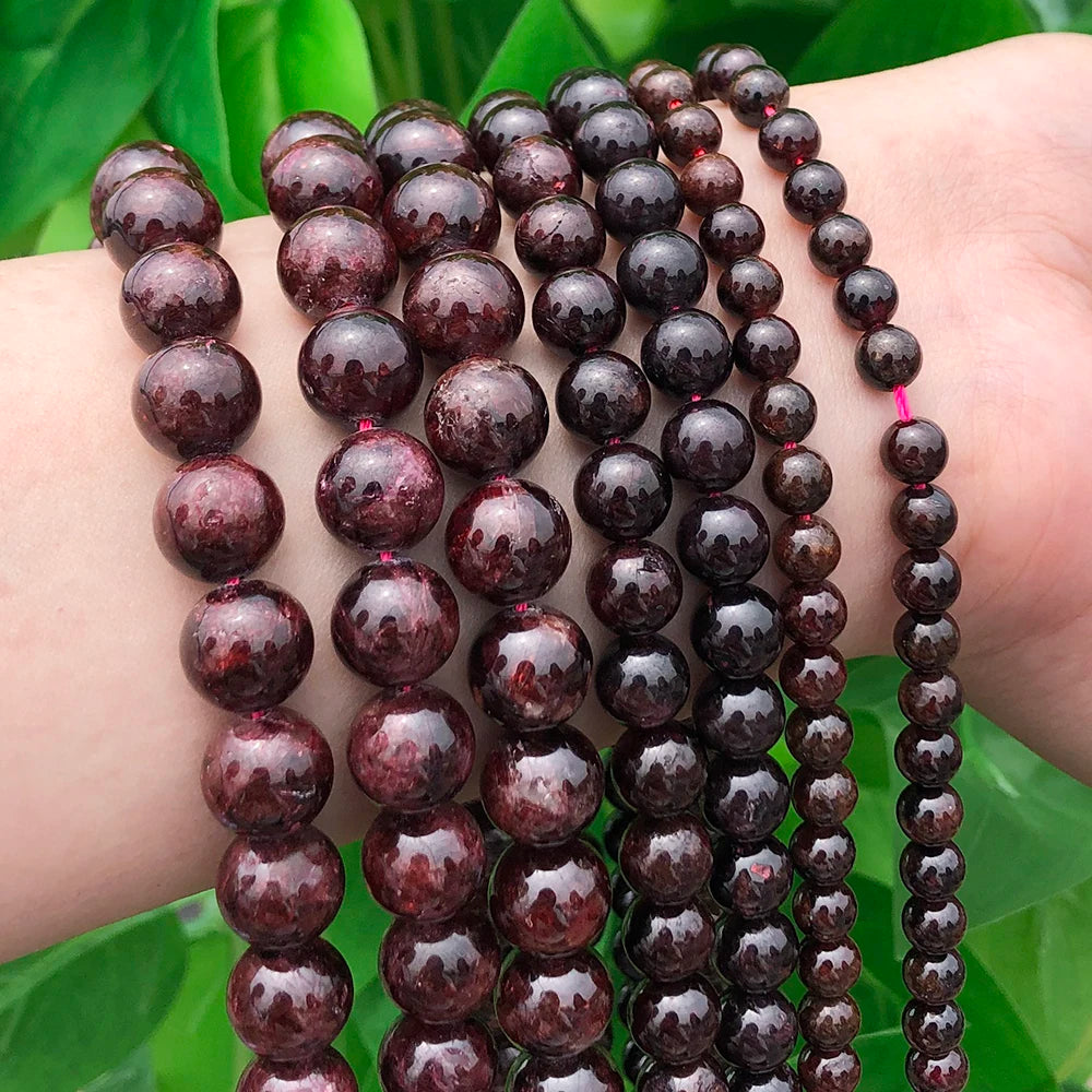 Wholesale 4/6/8/10/12mm Round Natural Stone Dark Red Garnet Loose Beads for Jewelry Handmade Diy Bracelet