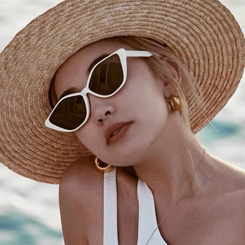 Custom logo 2022 Fashion Female Vintage Designer Retro Trendy Sun Glasses Women Men Sunglasses 2023