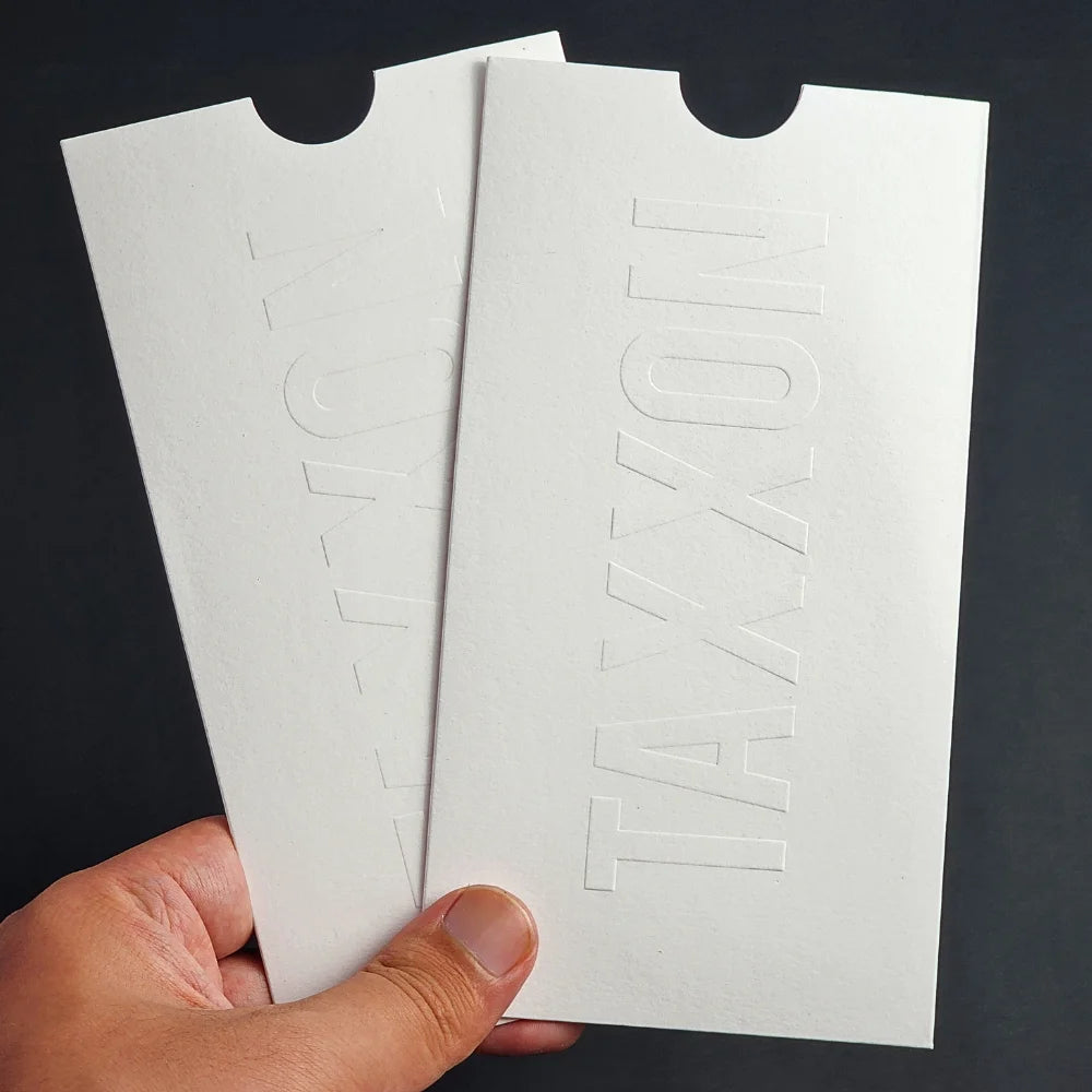 Embossed Logo Art Cotton Paper Custom White Gift Card Envelope with Thank You Card Paper Card Sleeve Holder