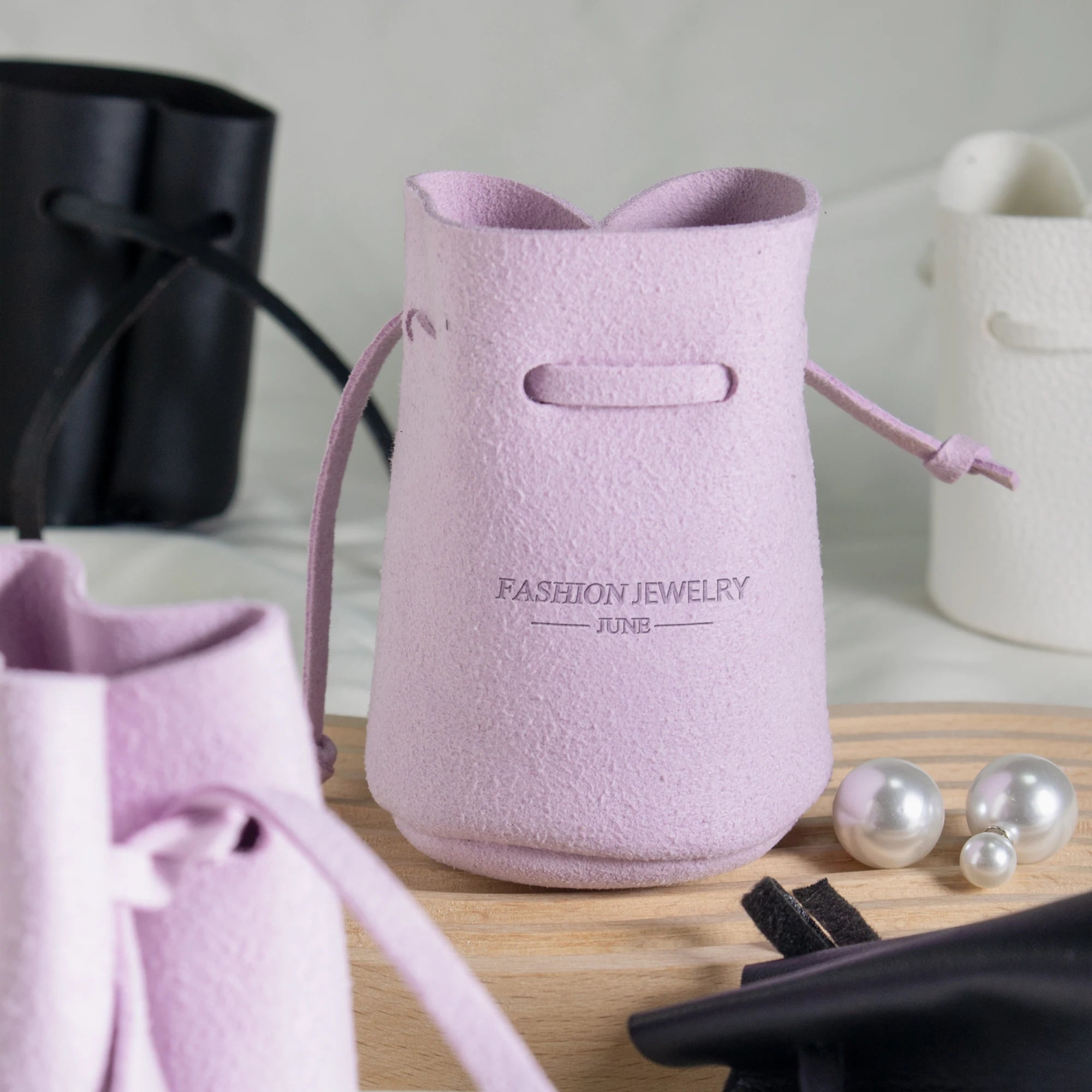 Customisable Jewellery Dust Packaging Pouch Bag with Debossed Logo for Storing and Displaying Your Treasures