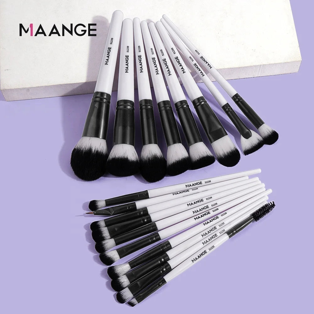 Maange Wholesale Black 18 Pcs Private Label New Custom Logo Cosmetic Brush Vegan Ladies Nylon Plastic Makeup Brush Sets