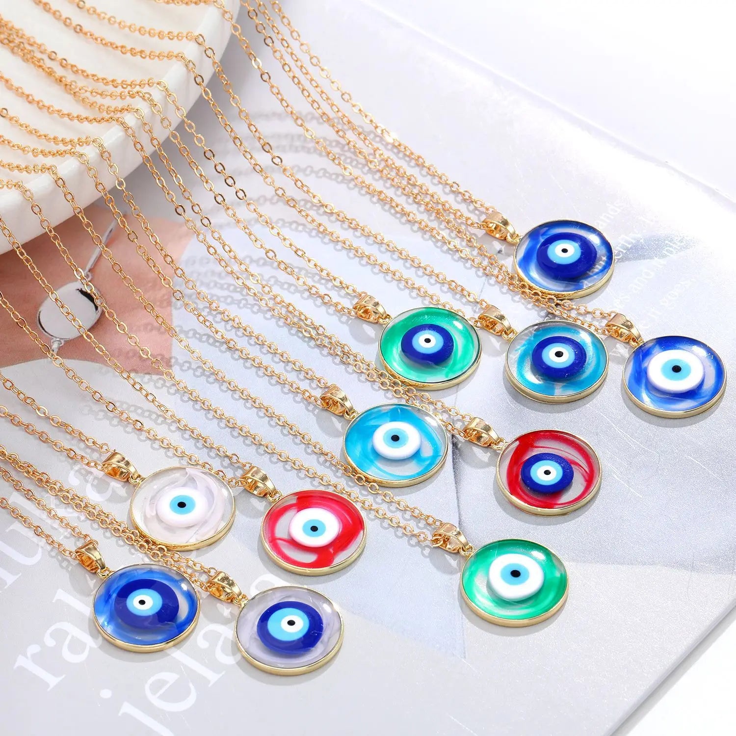 Y2K Jewelry Smudge Transparent Round Devil Eye Necklace Drop Glue Blue Evil Eyes Necklace for Girl Women