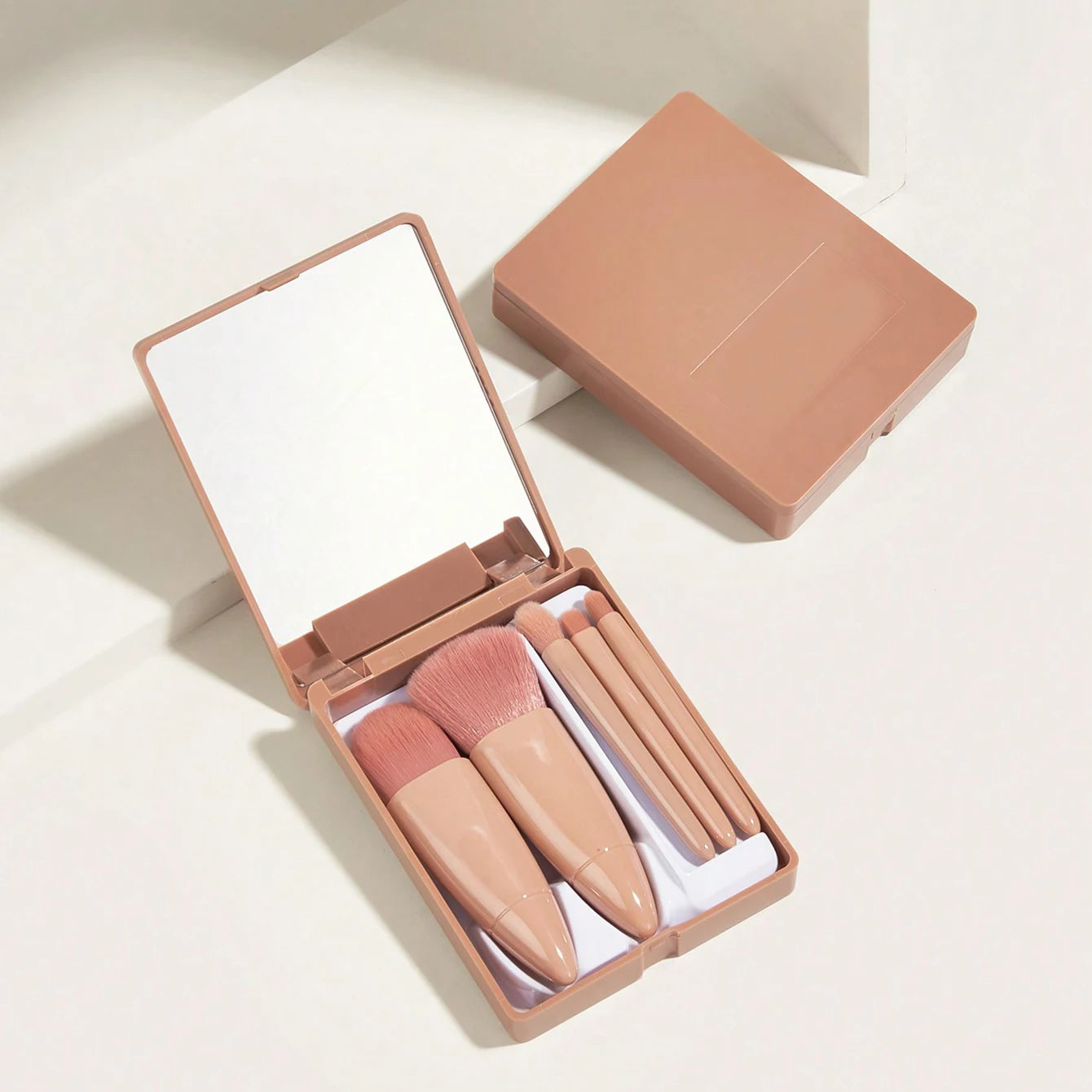 5pcs Portable Makeup Brush Set With Box Mini Concealer Powder Precise Eyeshadow Facial Makeup Brush Wholesale Price Low